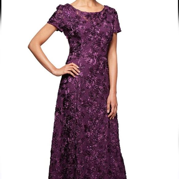 Alex Evenings Petite Long Rosette A-Line Gown with Sequin Detail - Picture 2 of 8